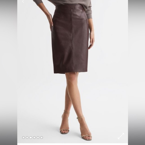Reiss Dresses & Skirts - Reiss Megan Leather Pointe Pencil Skirt (Berry)